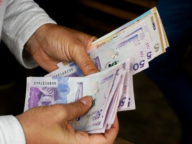Imagen de referencia de dinero colombiano. Foto: Ricardo Vallejo / EyeEm