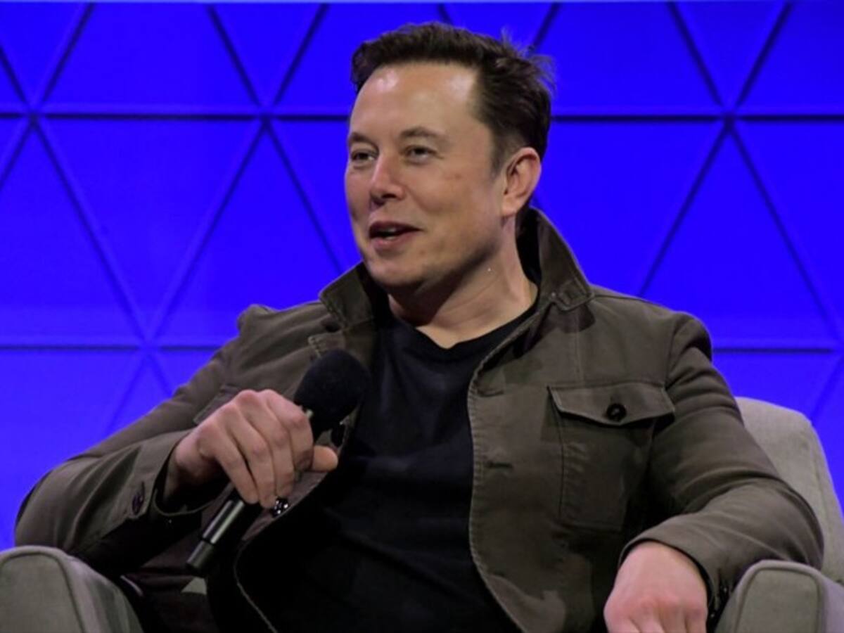 Así se veía Elon Musk cuando tenía cuatro años