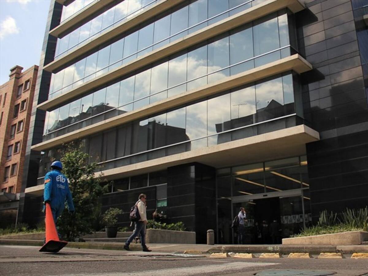 JEP admite a exagente del DAS condenado por homicidio y tortura de cinco ex M-19