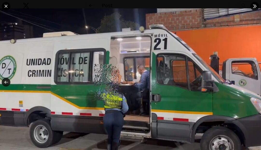 Sorprenden a conductor de ambulancia manejando en estado de alicoramiento en Bucaramanga. Foto: Dirección de tránsito de Bucaramanga.