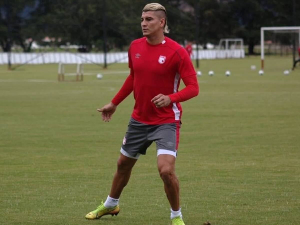 La salida de Michael Rangel de Santa Fe desató burlas y memes en redes sociales