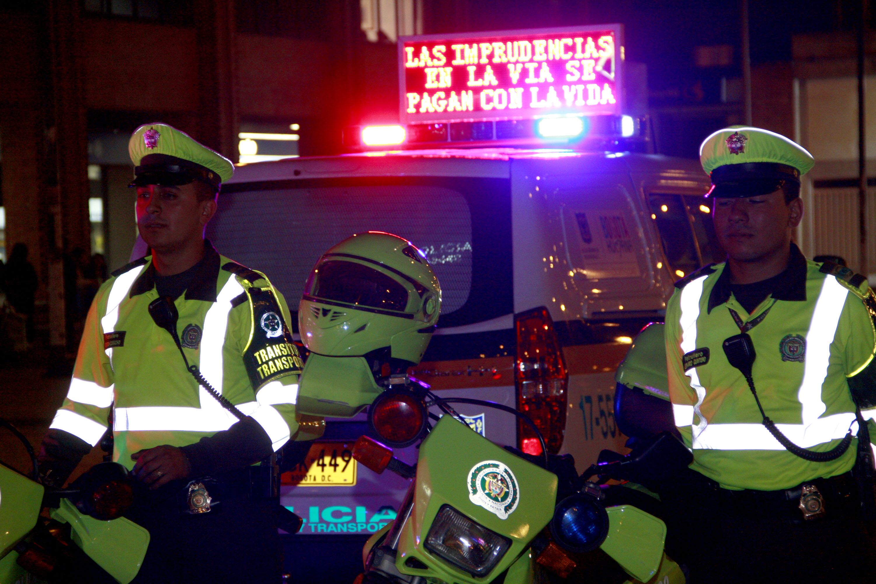 La Policía Nacional reportó que este fin de semana se detectaron 550 conductores en estado de embriaguez en todo el país, luego de realizar más de 44 mil pruebas de alcoholemia.( FOTOS COLPRENSA - RAÚLPALACIOS).