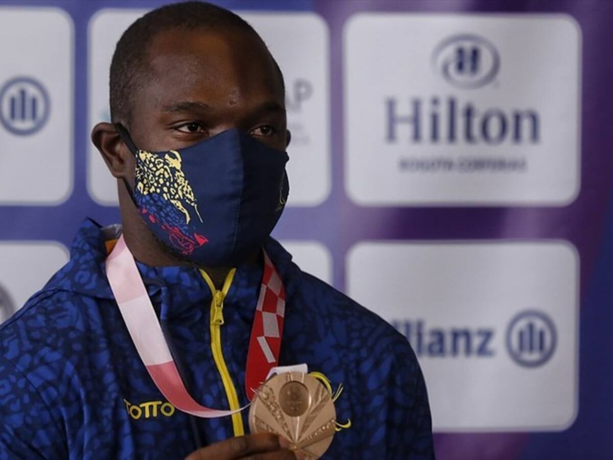 "Pasé muchas dificultades y tuve que entrenar en la casa": Luis Fernando Lucumí