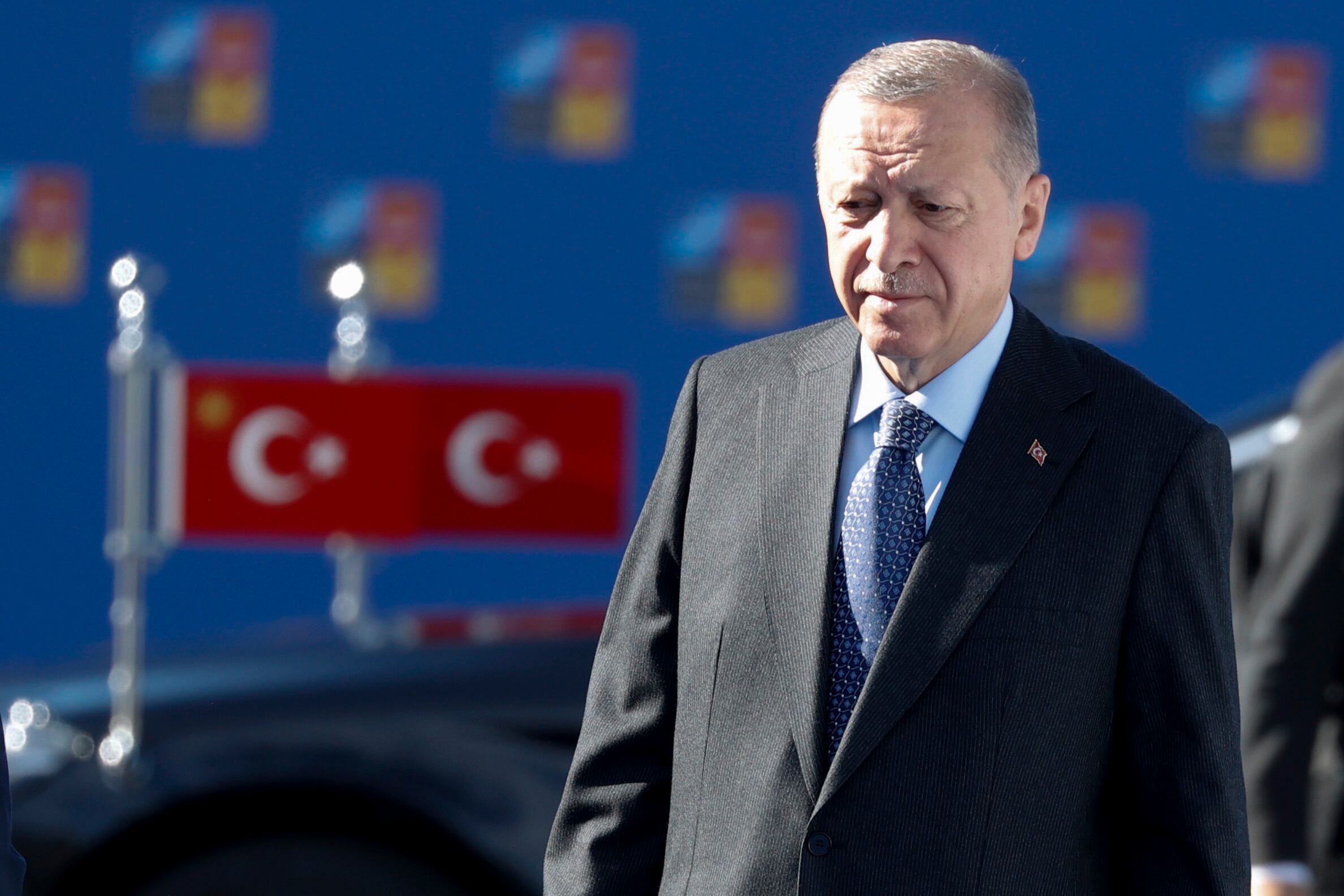 El presidente turco, Recep Tayyip Erdogan a su llegada a la segunda jornada de la cumbre de la OTAN que se celebra este jueves en el recinto de Ifema, en Madrid. Foto: EFE/ Juan Carlos Hidalgo