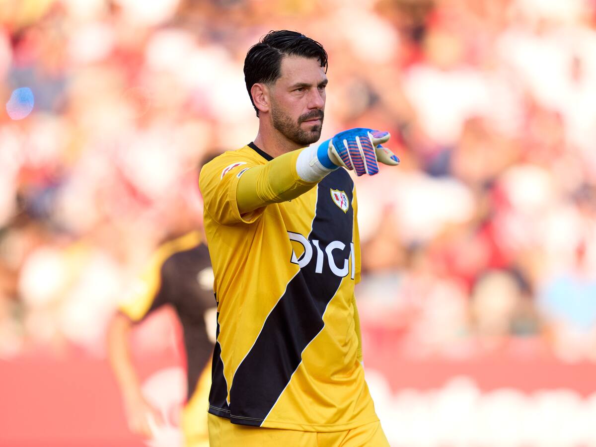 Rayo Vallecano ganó 1-0 al Neman Grodno y puso un pie en la Conference League