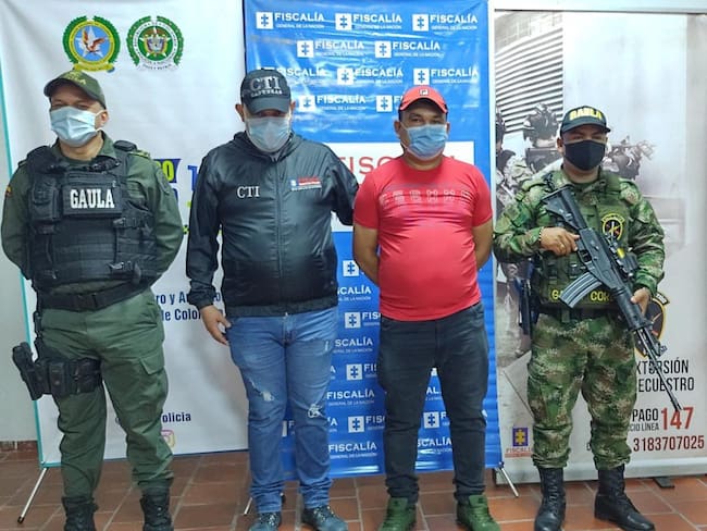  En Montería, capturan a presunto coordinador regional del Clan del Golfo en Casanare. Foto: Twitter @IvanDuque