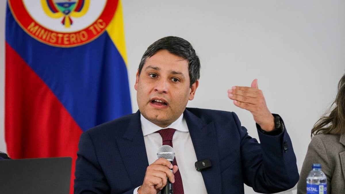 “No estaba en la Plenaria”: MinTIC niega presencia en debate de reforma a la salud