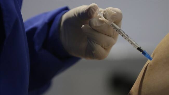 Ángela Torres, secretaria de Salud de La Guajira, explicó que tienen una disposición con el Gobierno Nacional para aplicar la vacuna Janssen en algunos lugares. . Foto: Colprensa