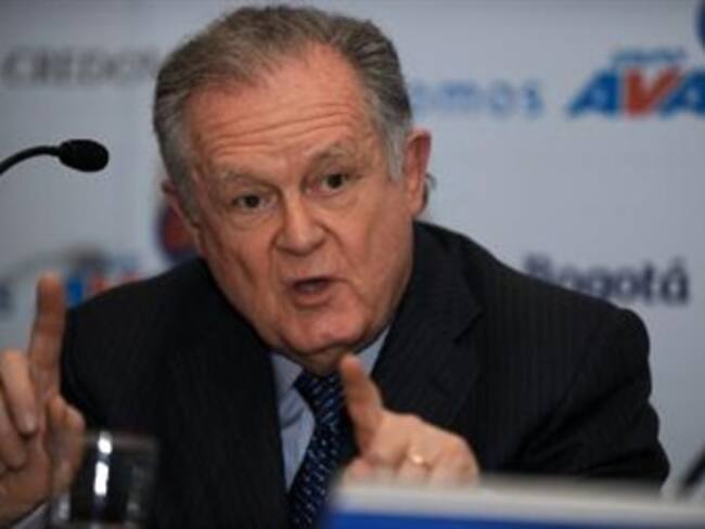 Grupo Aval respalda idea de Gobierno de reducir parafiscales