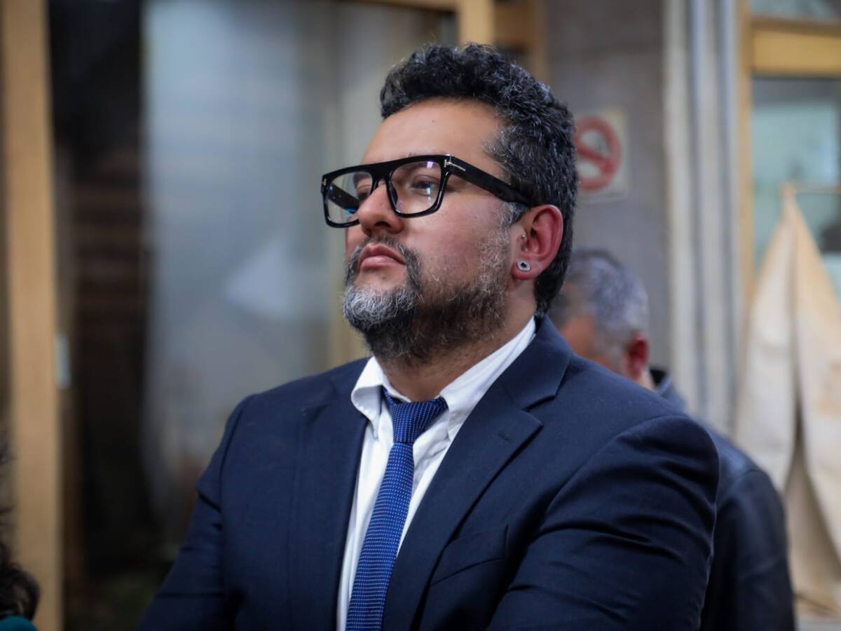 Renunció viceministro del Ministerio de Cultura por presunta falsedad en su hoja de vida