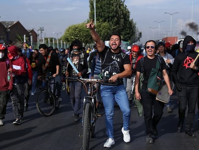 En las ciudades como Cali, Barranquilla, Bucaramanga y Medellín se programaron varias marchas y cacerolazos. Foto: Getty Images