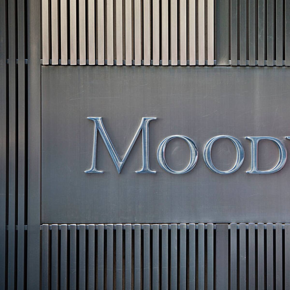 Moody’s reitera riesgos que podrían rebajar calificación de Colombia: regla fiscal, en la lupa