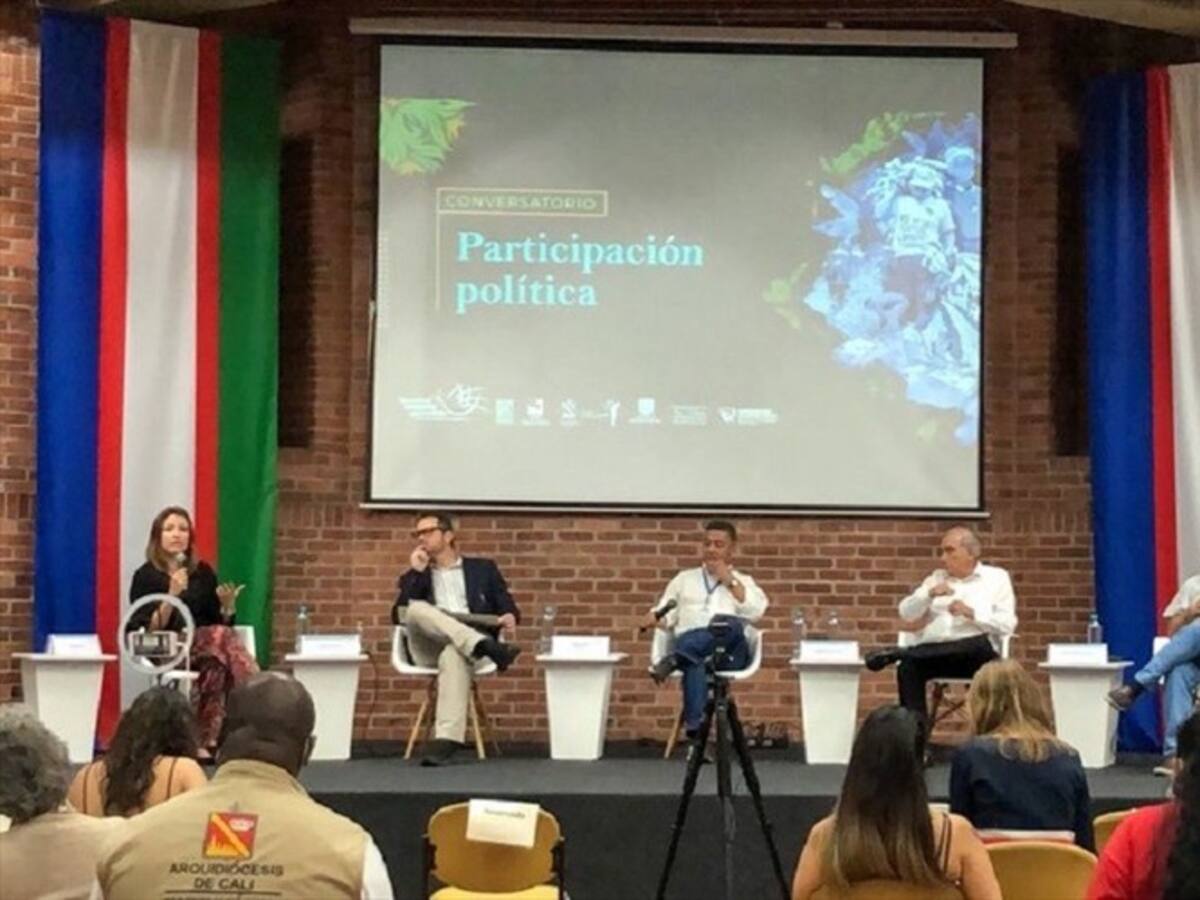 Comunes denuncian que Acuerdo de Paz no llega al 50% de implementación