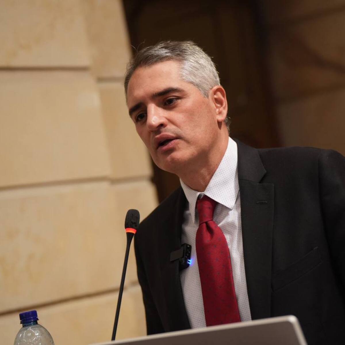 ‘Vaca’ por vías 4G: gobernador de Antioquia devolverá plata que donaron congresistas