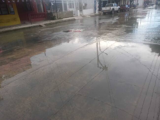 Comunidad de Pescaito en Santa Marta cansada del rebosamiento de las alcantarillas