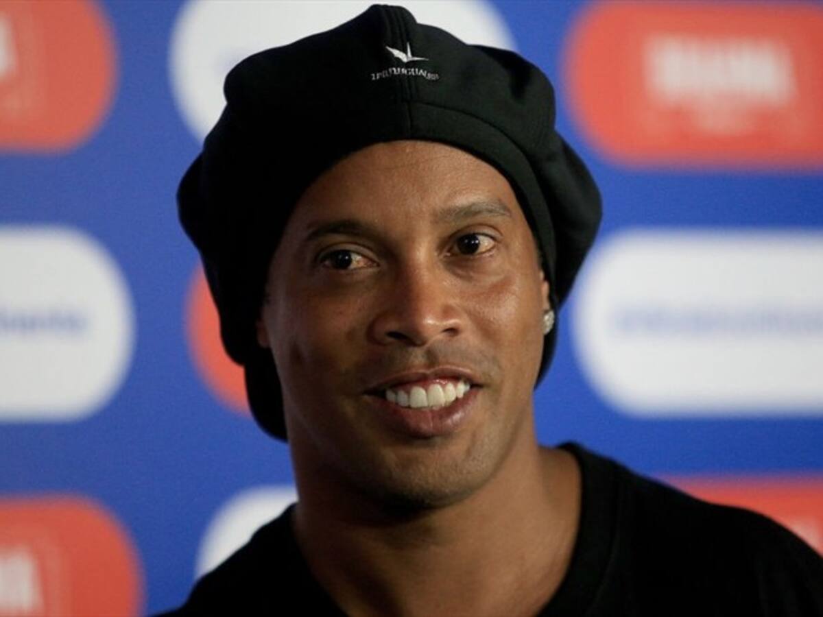Ronaldinho declara ante la Fiscalía de Paraguay por posesión de documentos falsos