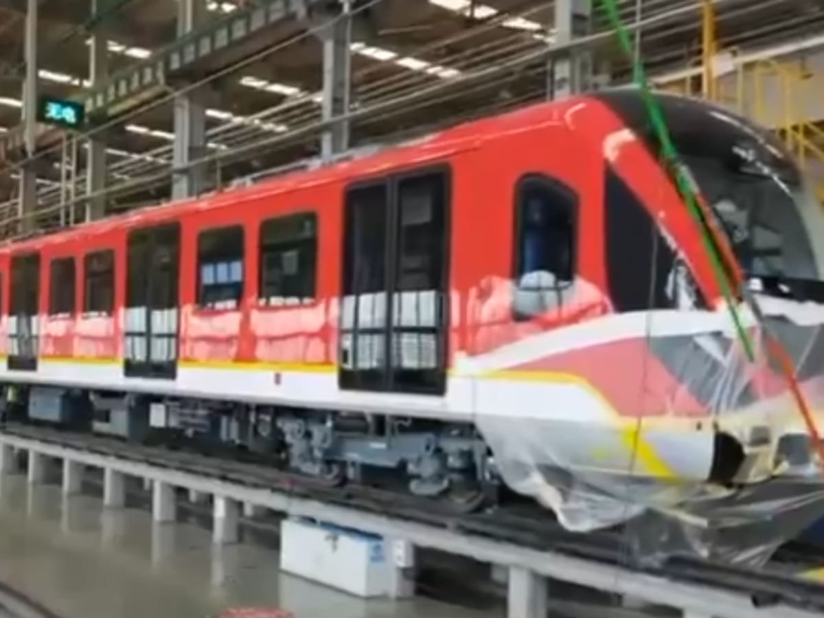 Video: alcalde Galán presentó el primer tren del metro de Bogotá