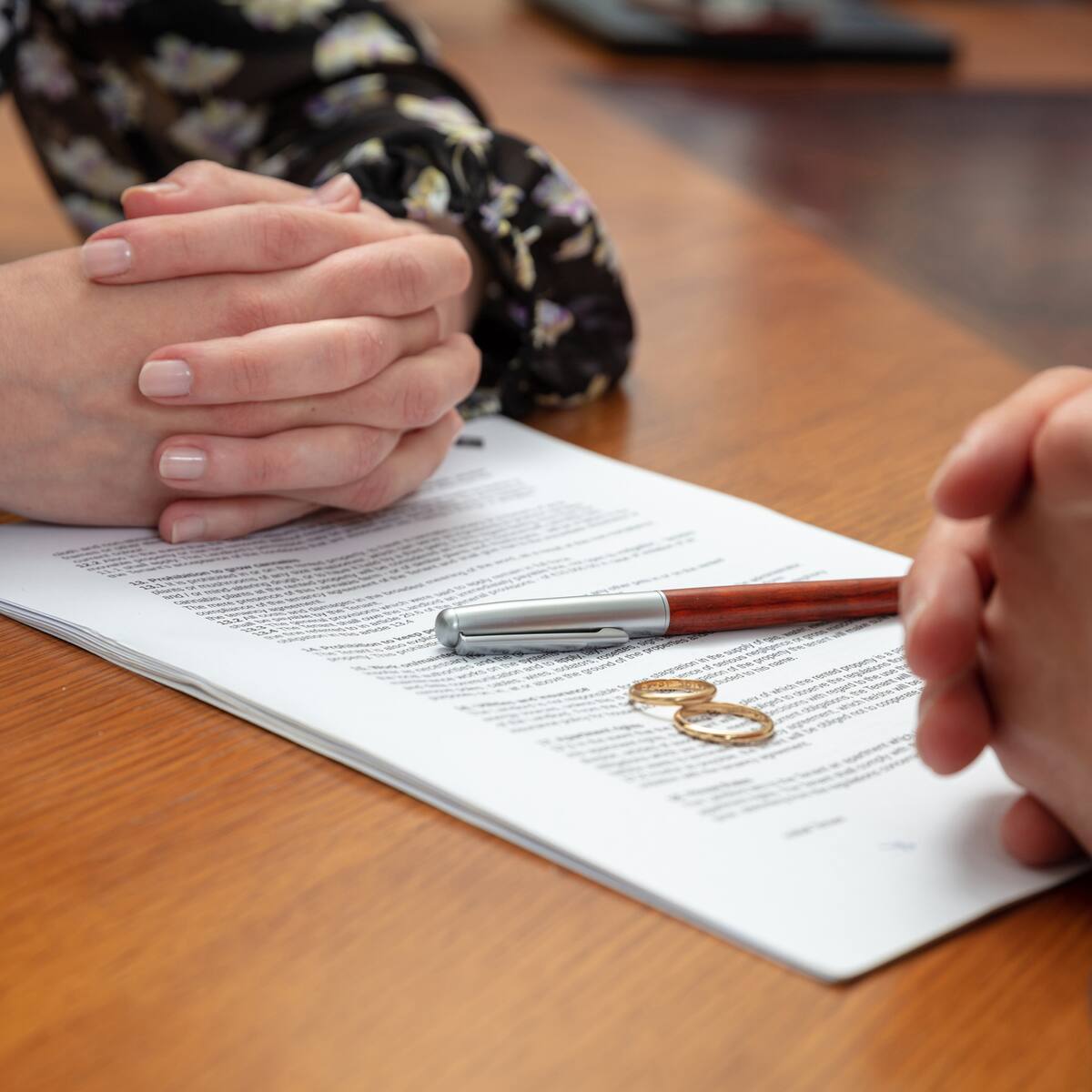 Uso de sustancias alucinógenas o estupefacientes es causal de divorcio, dice la Corte
