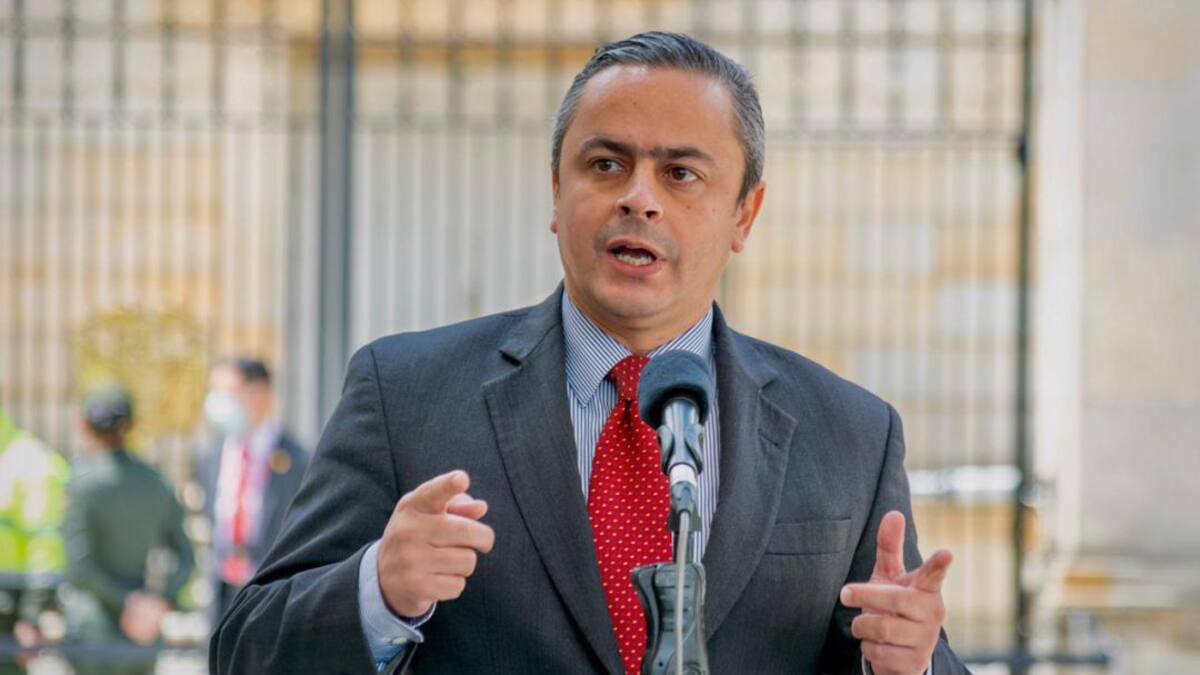 Los candidatos en Sigue La W: Juan Camilo Restrepo, aspira a la Alcaldía de Medellín