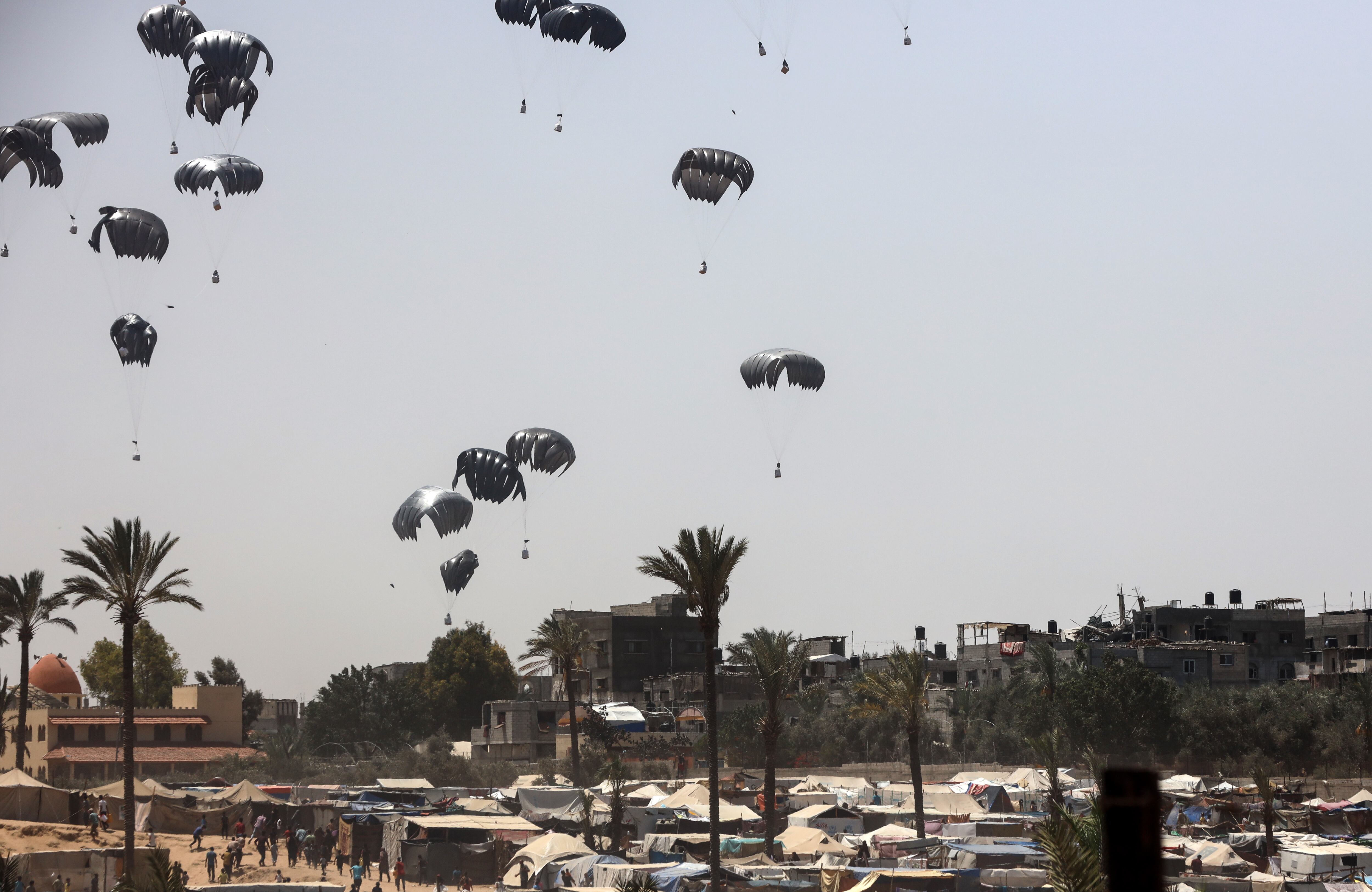 Referencia de ayuda humanitaria cae en Gaza. Foto: Majdi Fathi/NurPhoto via Getty Images.