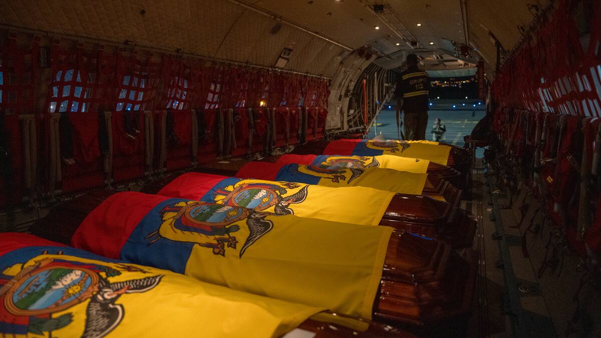 Ecuador desplegó 1.500 militares en operación contra guerrilla colombiana