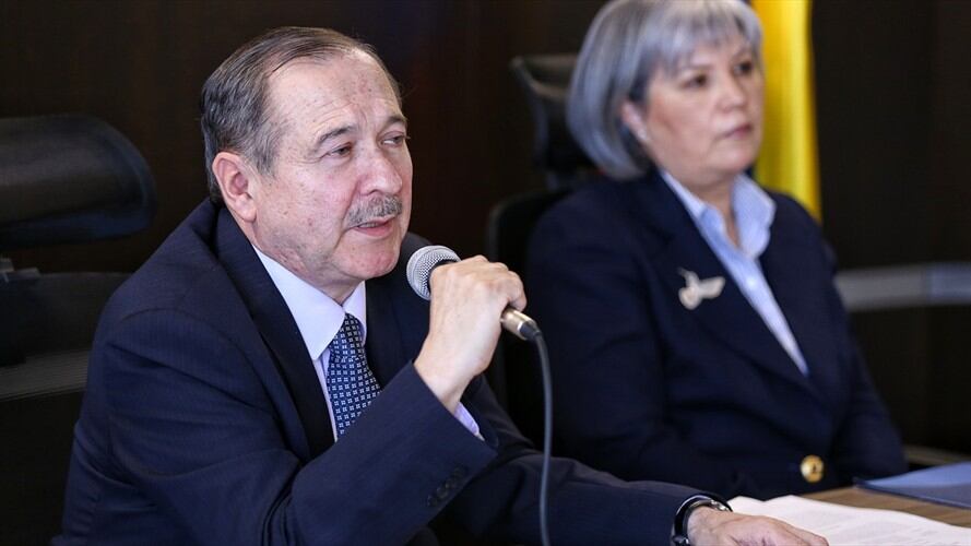 Eduardo Cifuentes pide no seguir a imitadores de Trump en Colombia. Foto: Colprensa - Camila Díaz