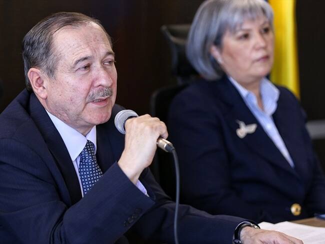 Eduardo Cifuentes pide no seguir a imitadores de Trump en Colombia. Foto: Colprensa - Camila Díaz