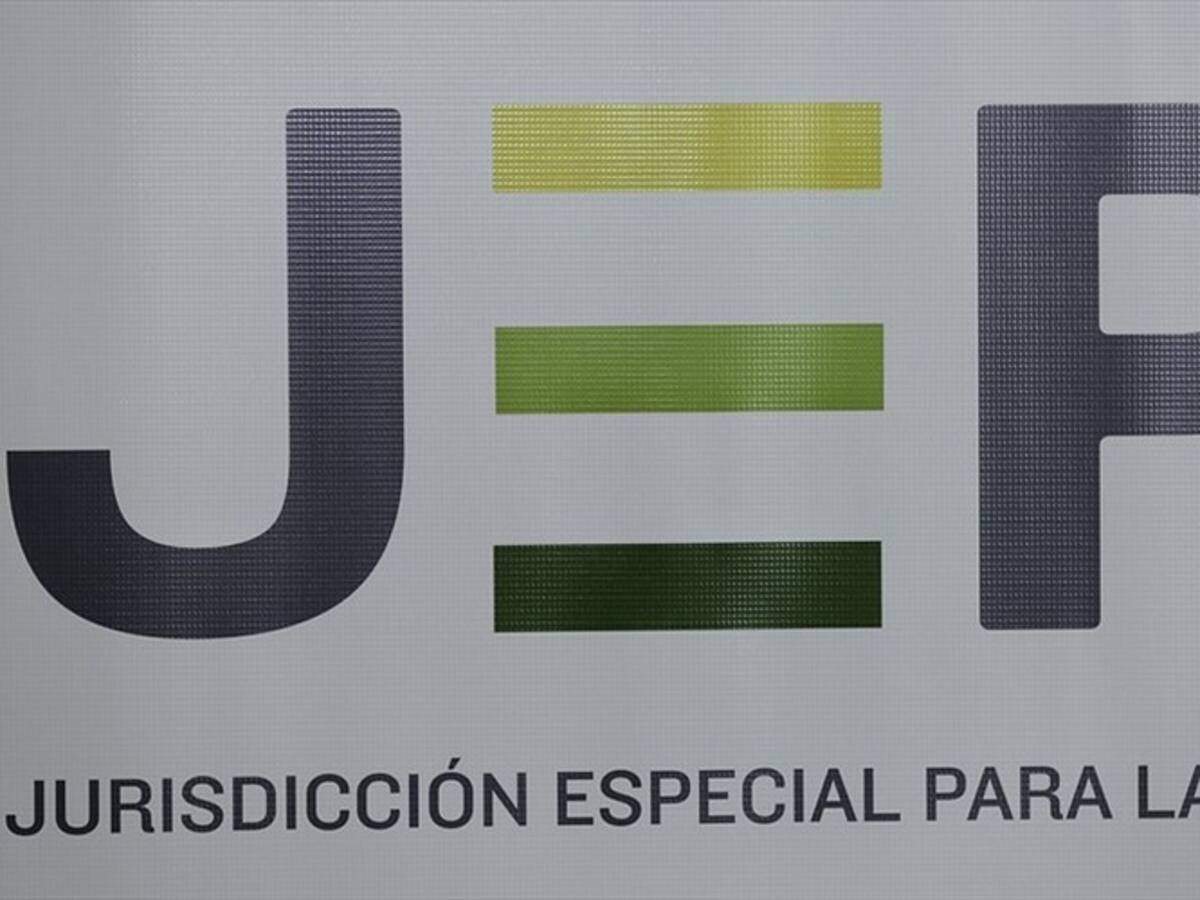 Fiscalía tras la pista de magistrado y secretario de la JEP