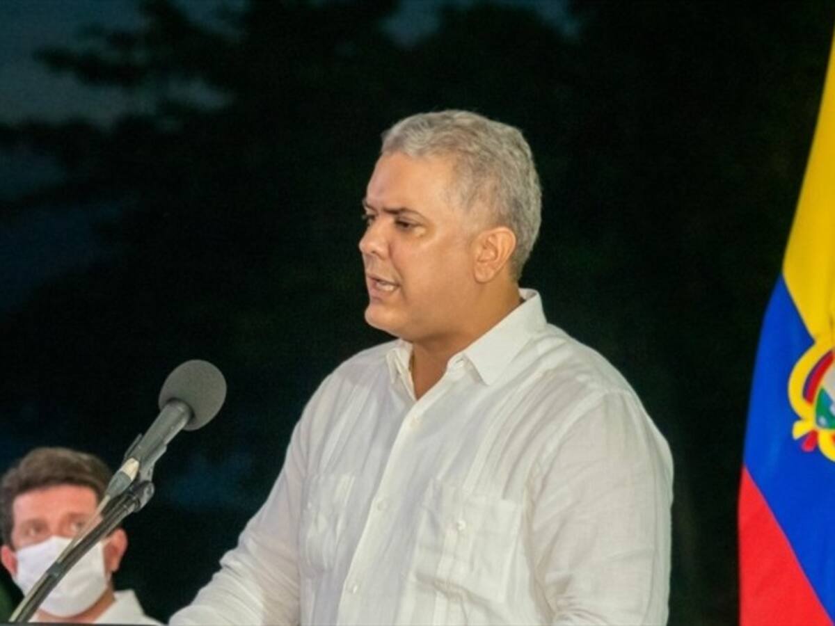 Cano y 'Mono Jojoy' fueron derrotados por acciones heroicas de las FF.MM: Duque