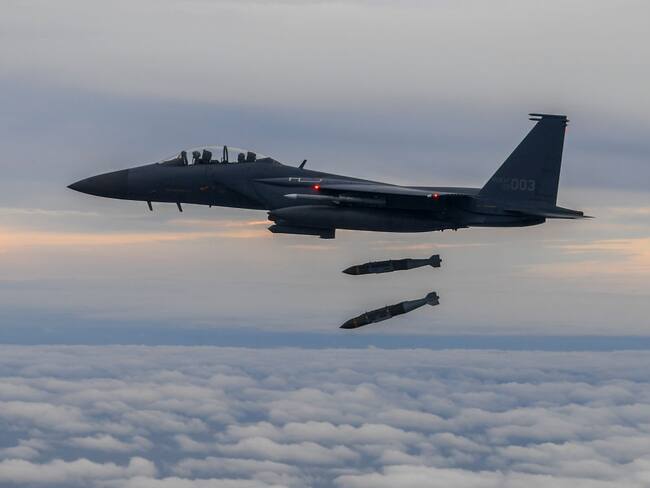 Corea del Sur y EE.UU. disparan misiles en respuesta a lanzamiento norcoreano. Foto: Getty Images.