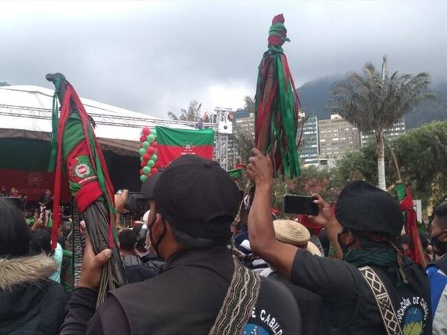 Las autoridades indígenas efectuaron las labores de levantamiento del cadáver . Foto: Cric
