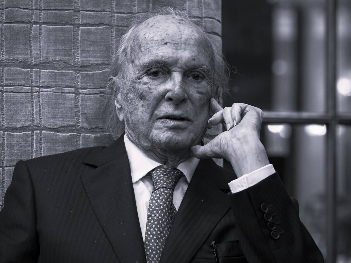 Murió a los 88 años el ex primer ministro de Portugal Pinto Balsemão, fundador del PSD