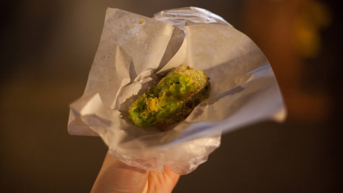 Así es el negocio de papas rellenas de Yurly Gómez, hermana de soldado asesinado en Cañasgordas