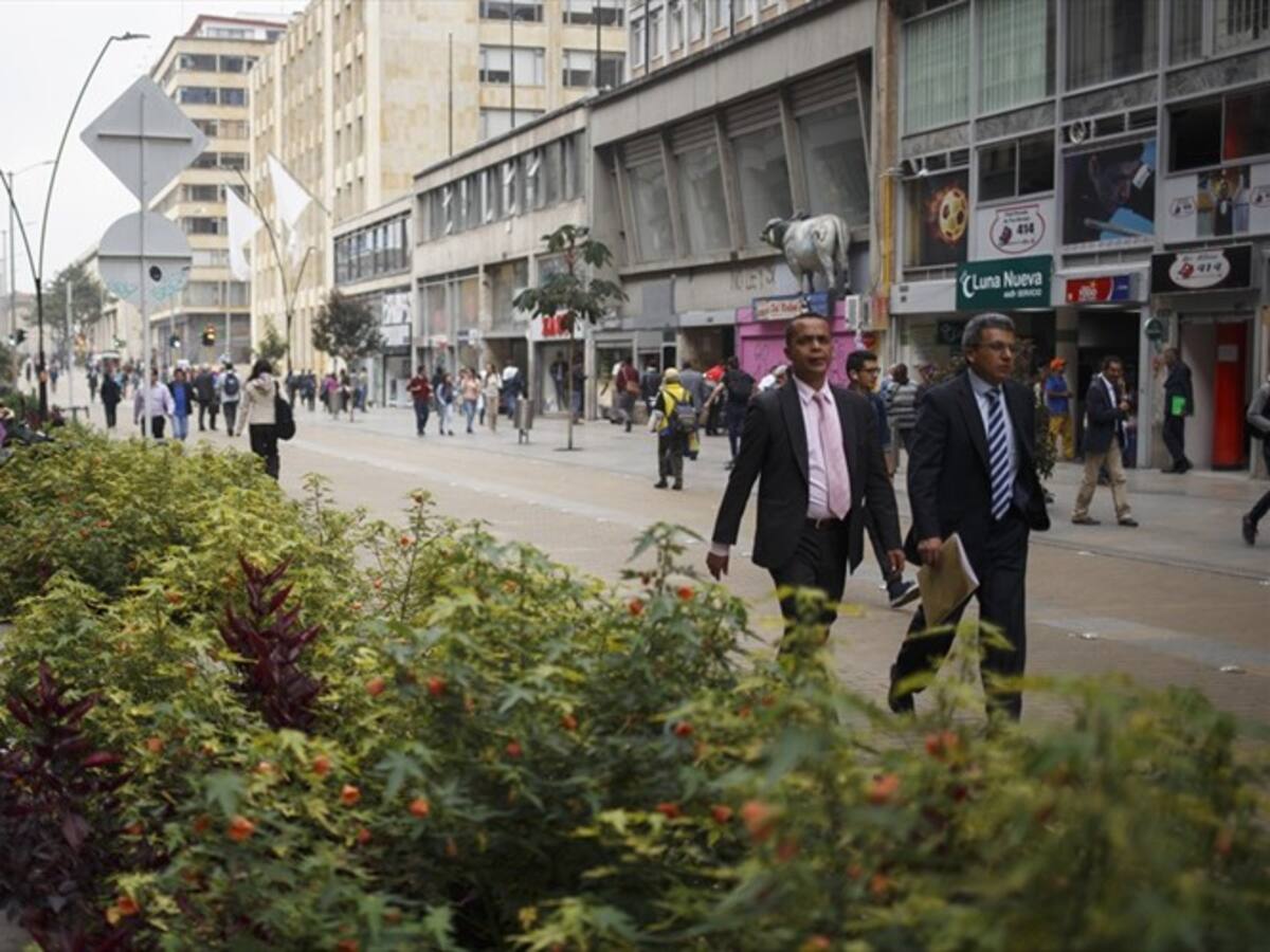 Denuncian que carrera Séptima se convirtió en un ‘mercado persa’