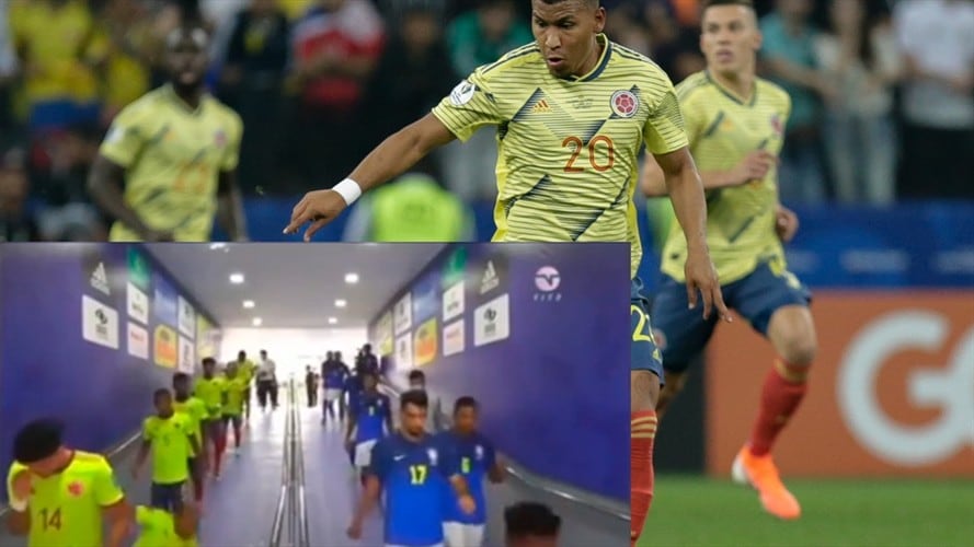 Roger Martínez, jugador de la Selección Colombia. Foto: Colprensa / Roger Martínez se cayó saliendo a la cancha