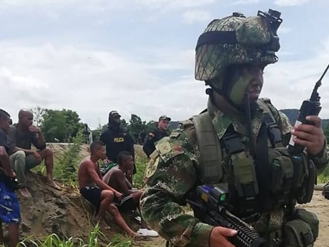 El Eln y Gaor serían responsables del atentado a los militares en Fortul: Mindefensa