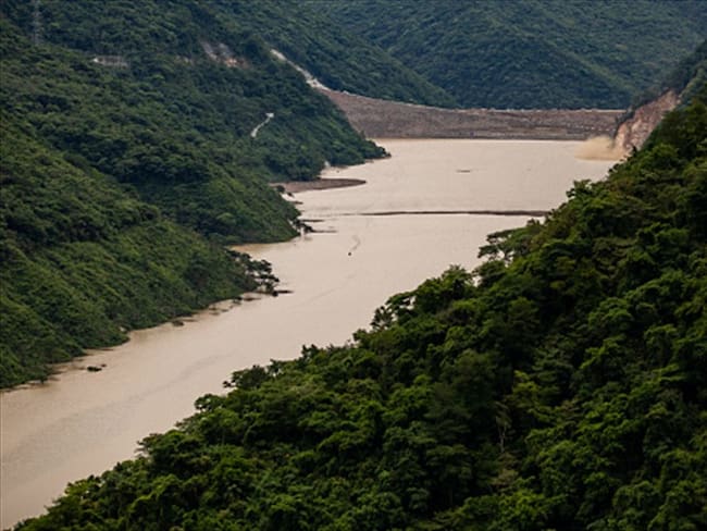 Santos reitera que debe reforzarse el monitoreo a Hidroituango. Foto: Getty Images