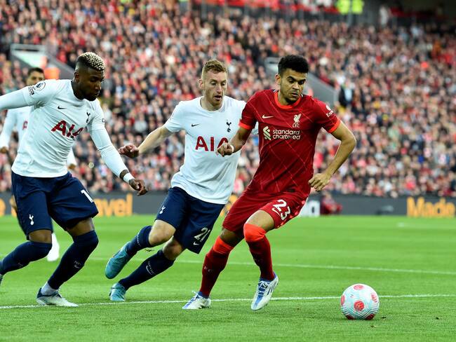 Luis Diaz del Liverpool frente a Tottenham. (Photo by Andrew Powell/Liverpool FC via Getty Images)