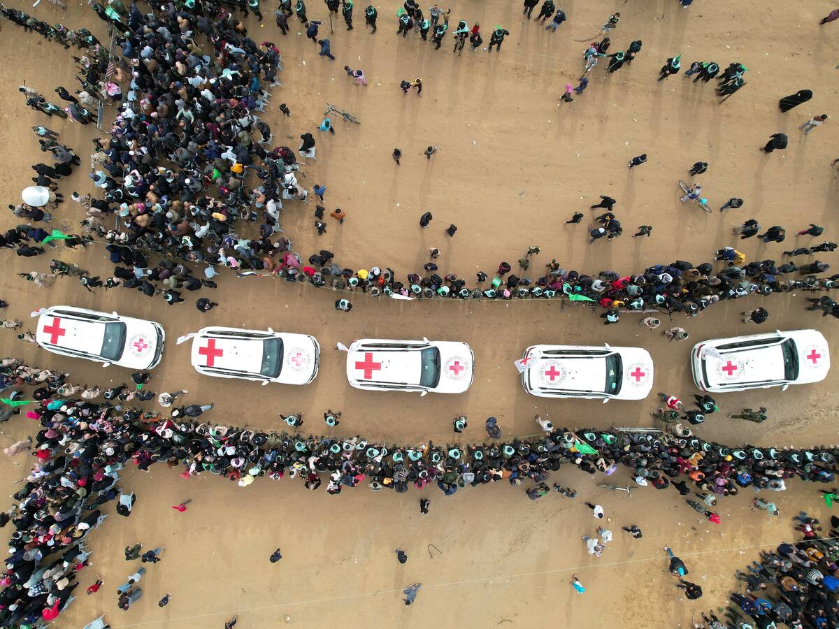 Hamás confirmó que liberará a seis rehenes vivos en Gaza, continuando con el alto el fuego