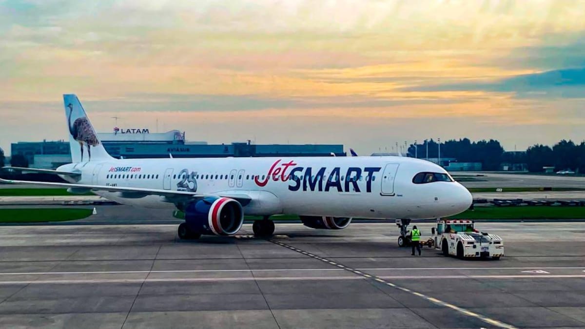 Jetsmart reiniciará operaciones entre Bogotá y Santiago de Chile con diferentes vuelos