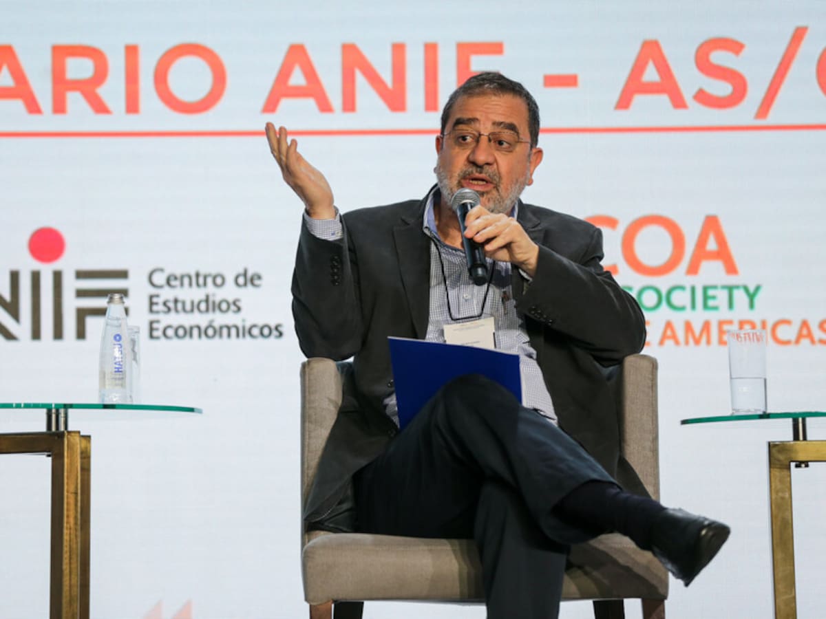 Hernando José Gómez renunció a la presidencia de Asobancaria