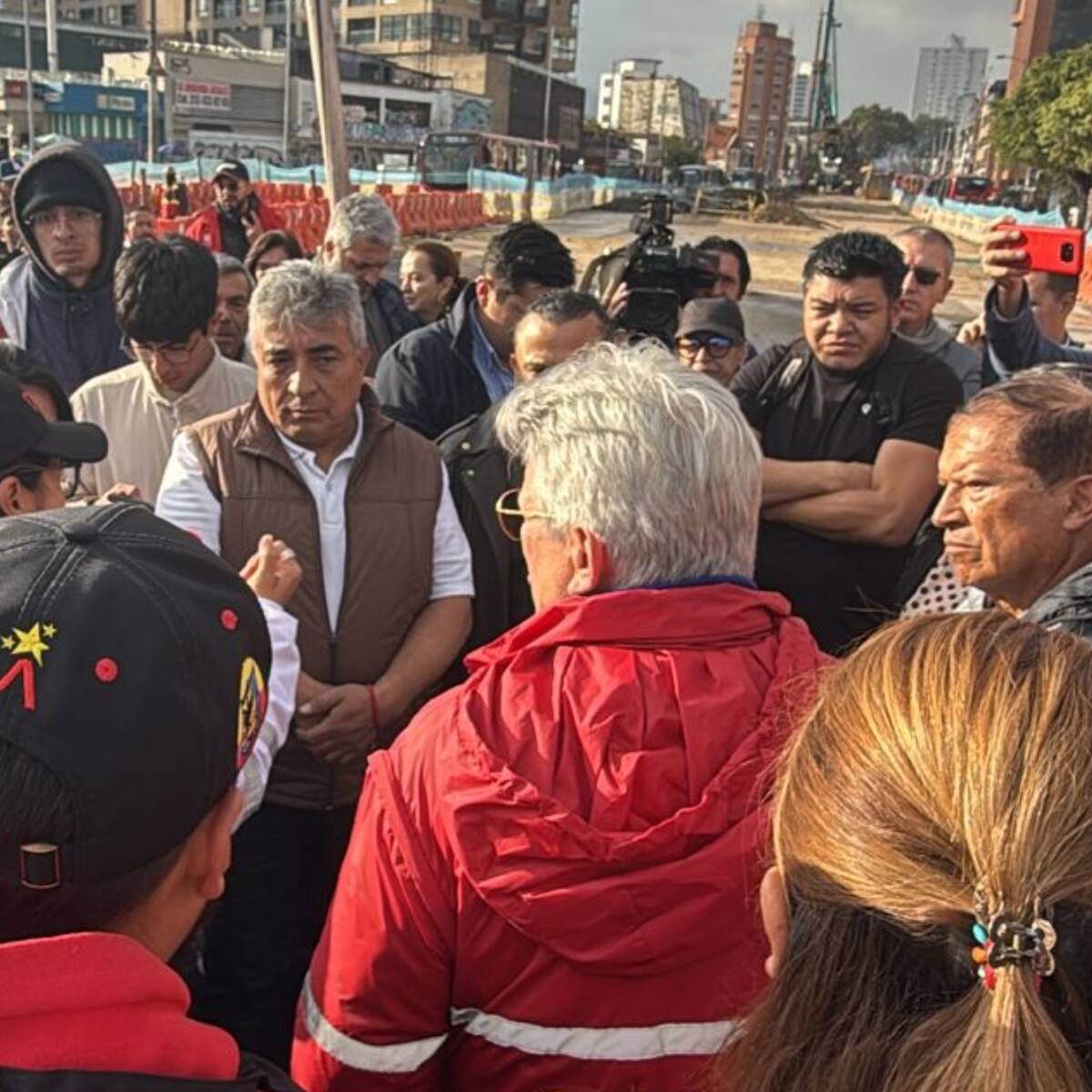 Obras del intercambiador de la calle 72 no afectan las del metro de Bogotá: Leonidas Narváez