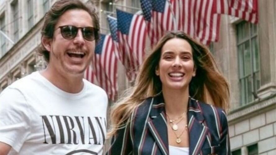 Alejandro Riaño y Marialejandra Manotas le dieron la bienvenida a sus mellizos. Foto: Instagram: @marimanotas