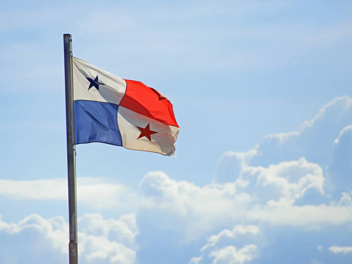 Autoridades panameñas incautaron 2,2 toneladas de droga y arrestan a un colombiano