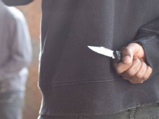 Referencia hurto arma blanca- Colprensa