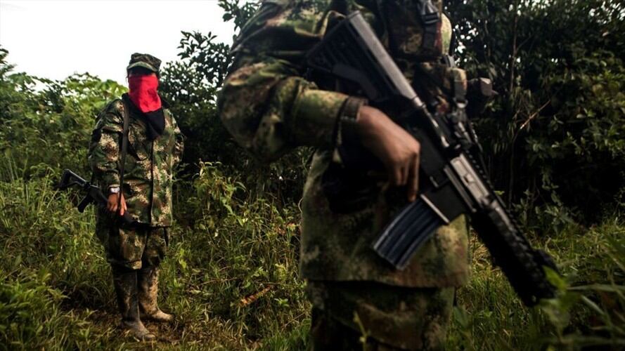 Fueron capturados cinco presuntos integrantes de una red transnacional de tráfico de armas, municiones y explosivos al servicio de grupos terroristas como el Eln. Foto: Getty Images