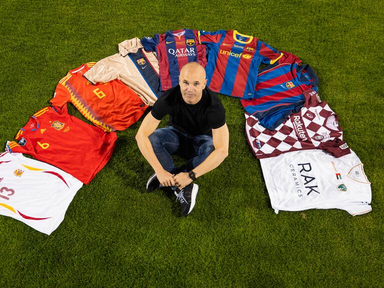 Objeto Iniesta Andrés Iniesta llegó a los 40 años a su partido 1.000 como futbolista ...