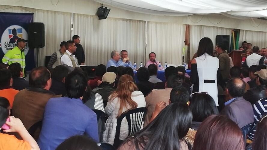 Reunión del CD participaron más de 120 candidatos a alcaldías. Foto: La W