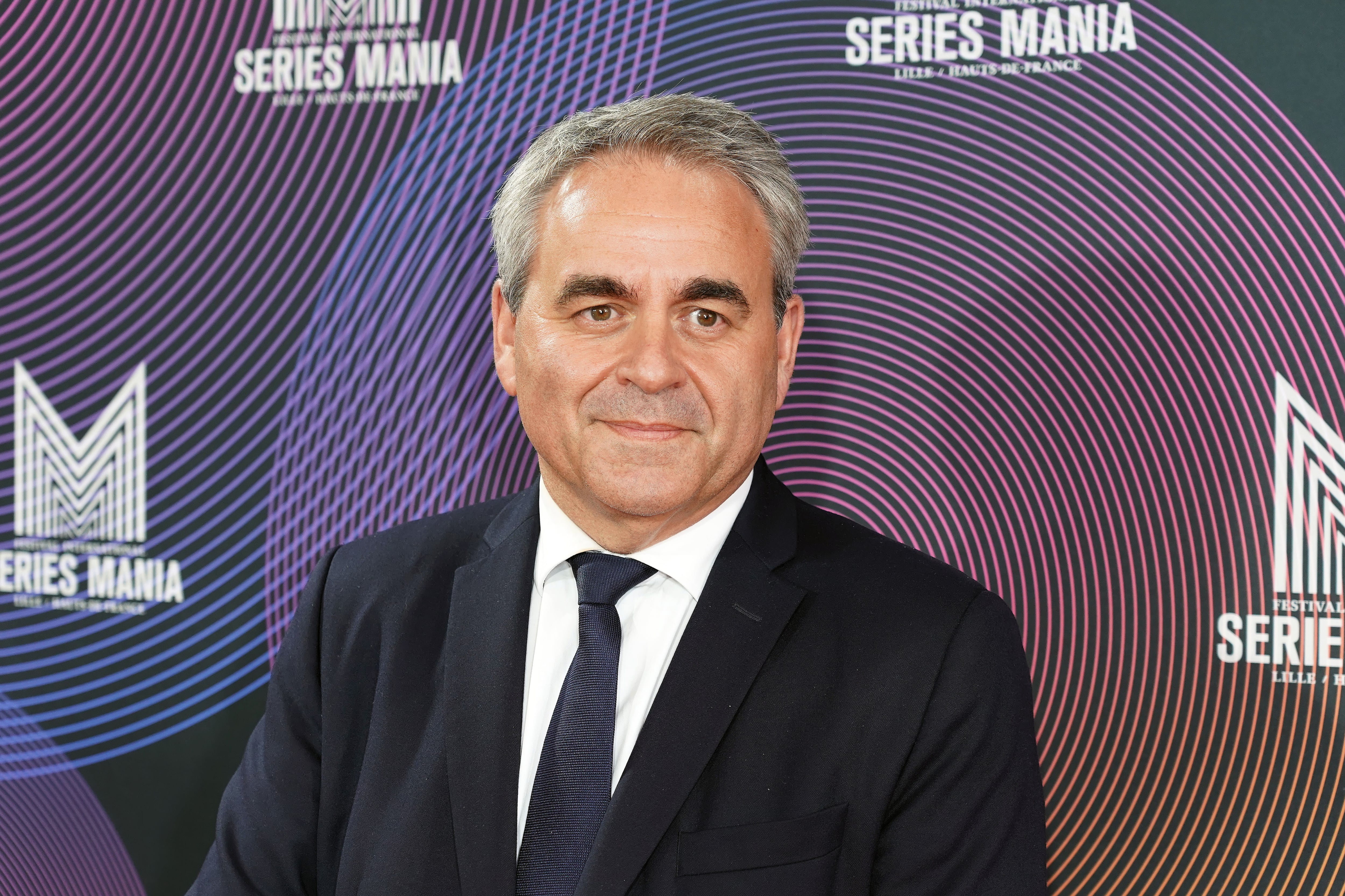 “En lugar de ser fatalistas hay que buscar soluciones”: Xavier Bertrand sobre política en Francia