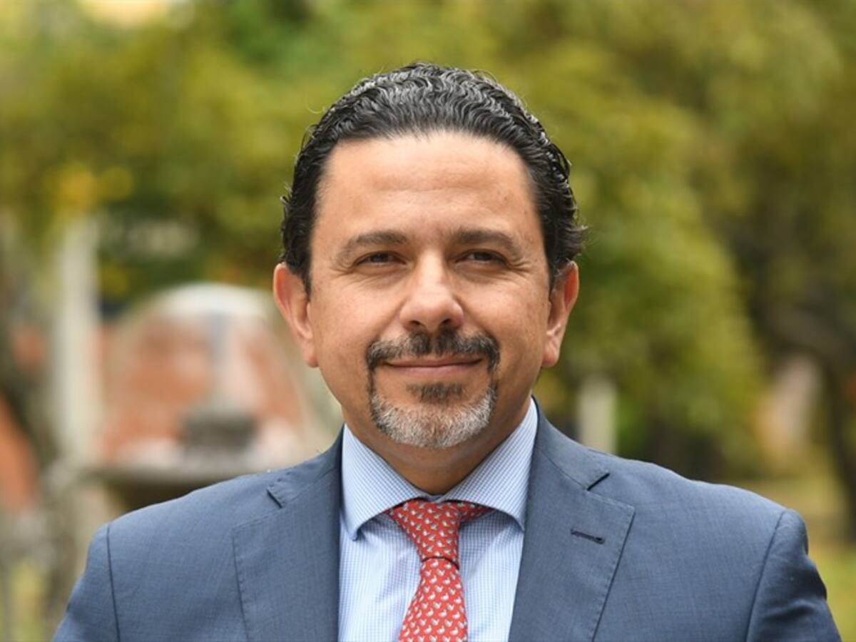 Caso Santrich no está cerrado, la JEP puede reabrirlo si hay nuevas pruebas: Ceballos